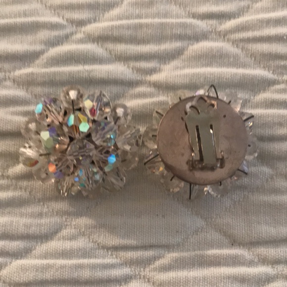 Set of 5 Clear Faceted Clip On Earring and 1 Brooch Pin - Picture 7 of 13